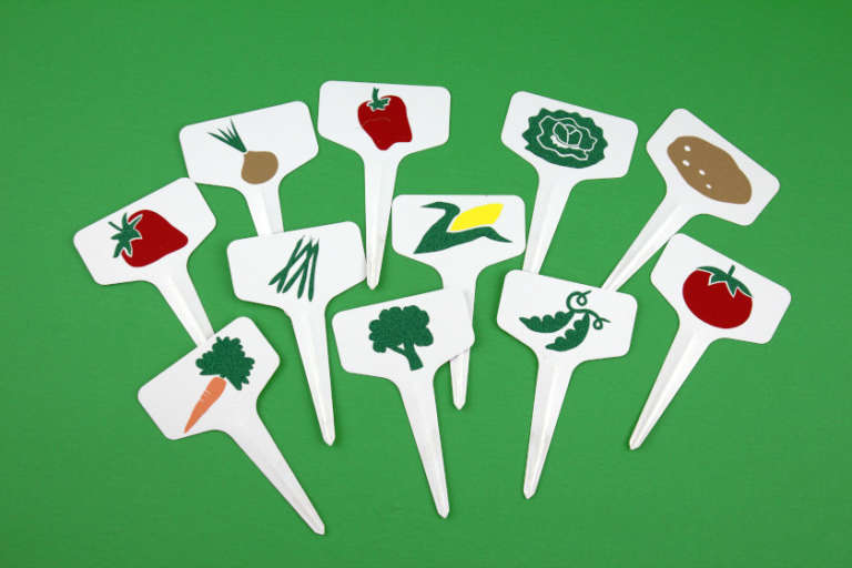Vinyl Garden Vegetable Markers Green Tomato Crafts